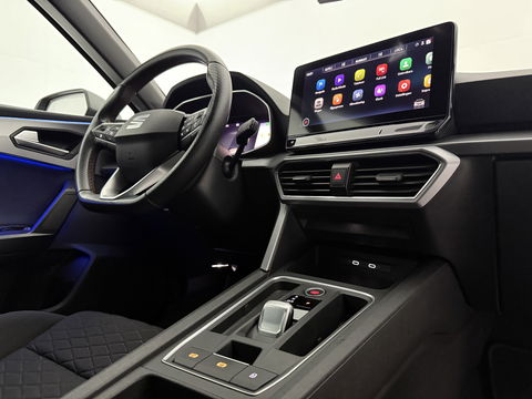 SEAT Leon Sportstourer 1.5 eTSI FR Launch Edition | Virtual | Sfeer | Adap. Cruise | Carplay | Parkeersens. | Navi | NAP