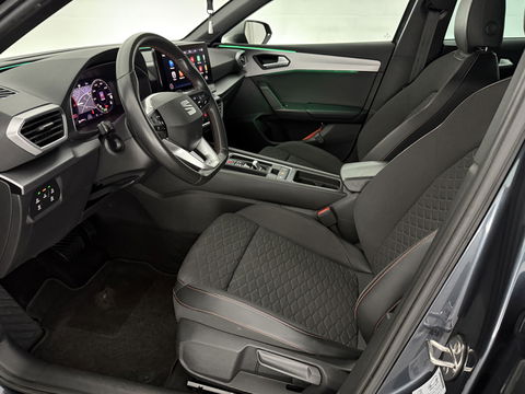 SEAT Leon Sportstourer 1.5 eTSI FR Launch Edition | Virtual | Sfeer | Adap. Cruise | Carplay | Parkeersens. | Navi | NAP