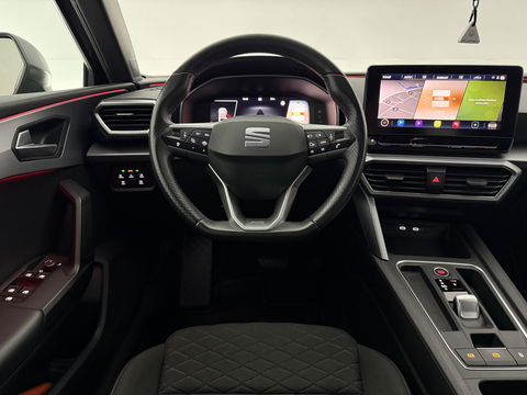 SEAT Leon Sportstourer 1.5 eTSI FR Launch Edition | Virtual | Sfeer | Adap. Cruise | Carplay | Parkeersens. | Navi | NAP