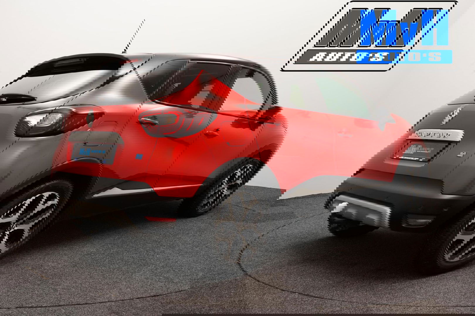 Renault Captur 1.3 TCe Intense|150PK|PANO|CAMERA|LED|TREKH