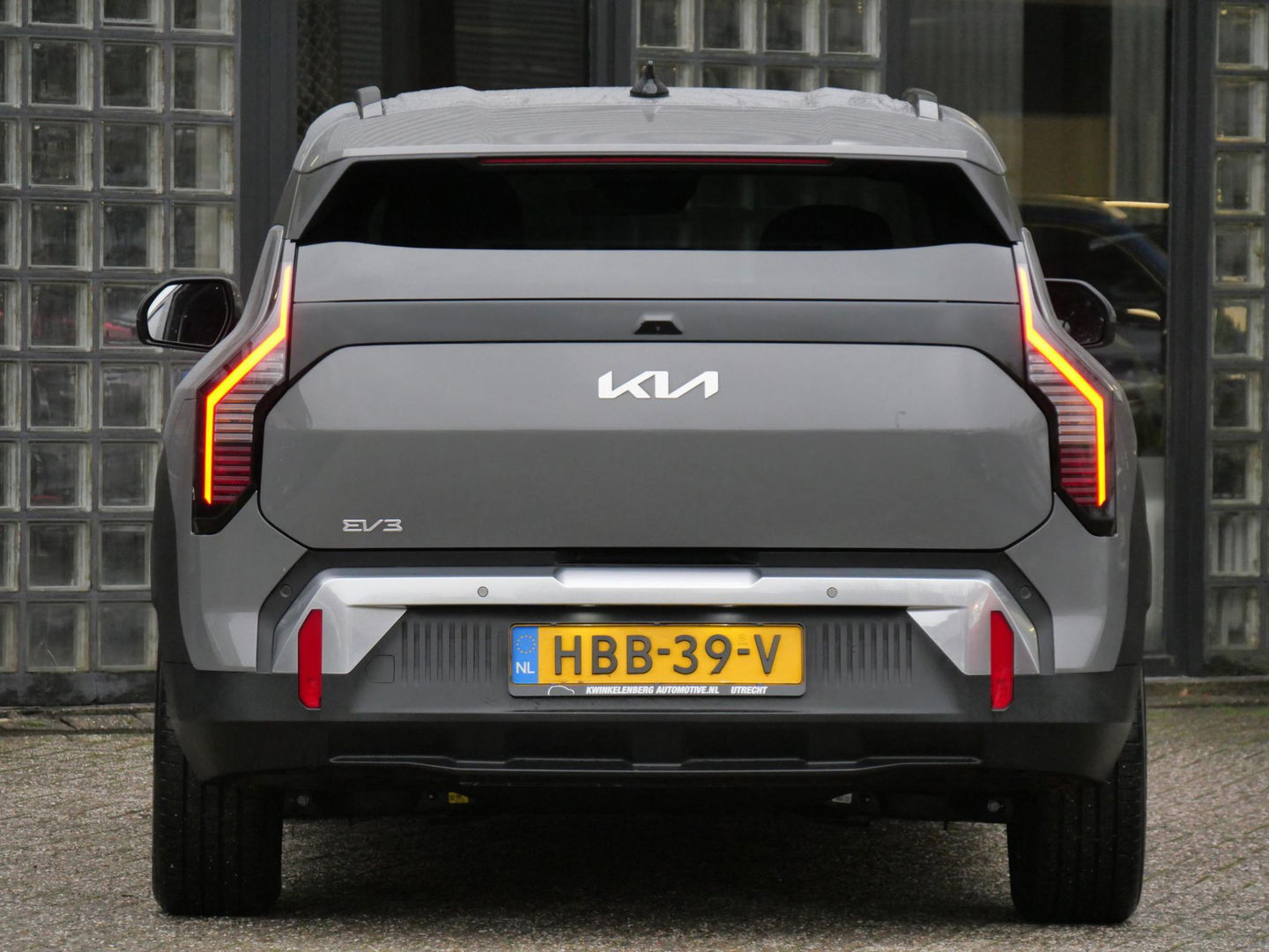 Kia EV3 PLUS 81.4kWh LONG RANGE/ NL-AUTO VAN 1STE EIGENAAR