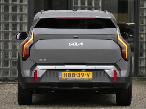 Kia EV3 PLUS 81.4kWh LONG RANGE/ NL-AUTO VAN 1STE EIGENAAR