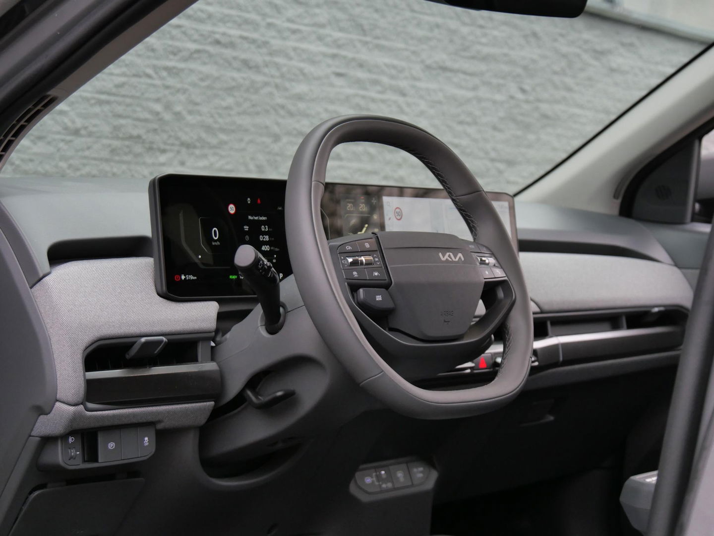 Kia EV3 PLUS 81.4kWh LONG RANGE/ NL-AUTO VAN 1STE EIGENAAR