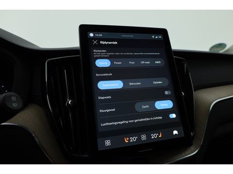 Volvo XC60 2.0 T8 Plug-in hybrid AWD Ultra Dark | Facelift | Forest Lake | Luchtvering | Massage | Bowers & Wilkins |