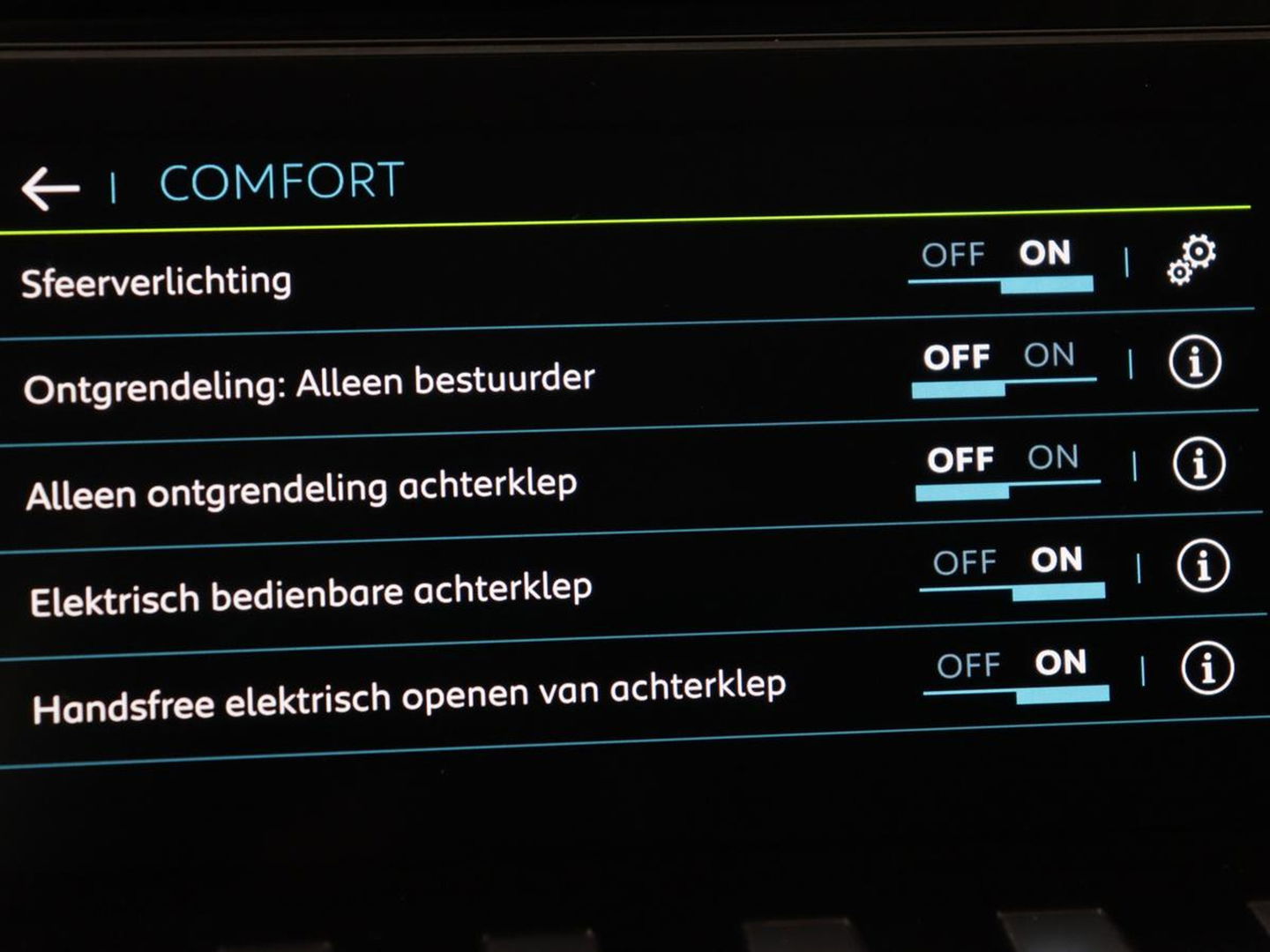Peugeot 508 1.6 HYbrid 225 Allure | Adaptive cruise | Half leder | Marix LED | Carplay | Camera | Keyless | Navigatie | Getint glas | Climate control | PHEV | Plug In