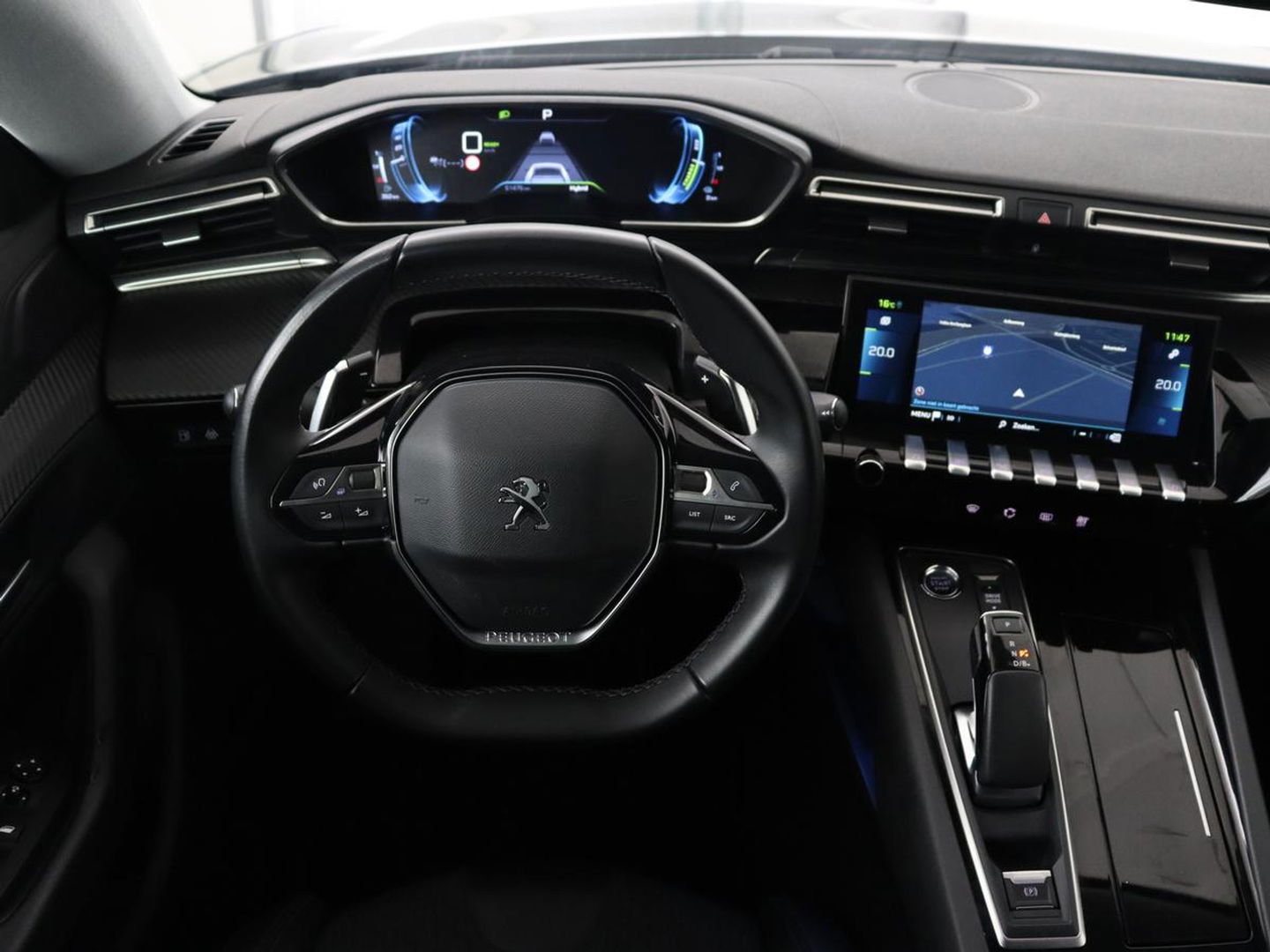 Peugeot 508 1.6 HYbrid 225 Allure | Adaptive cruise | Half leder | Marix LED | Carplay | Camera | Keyless | Navigatie | Getint glas | Climate control | PHEV | Plug In