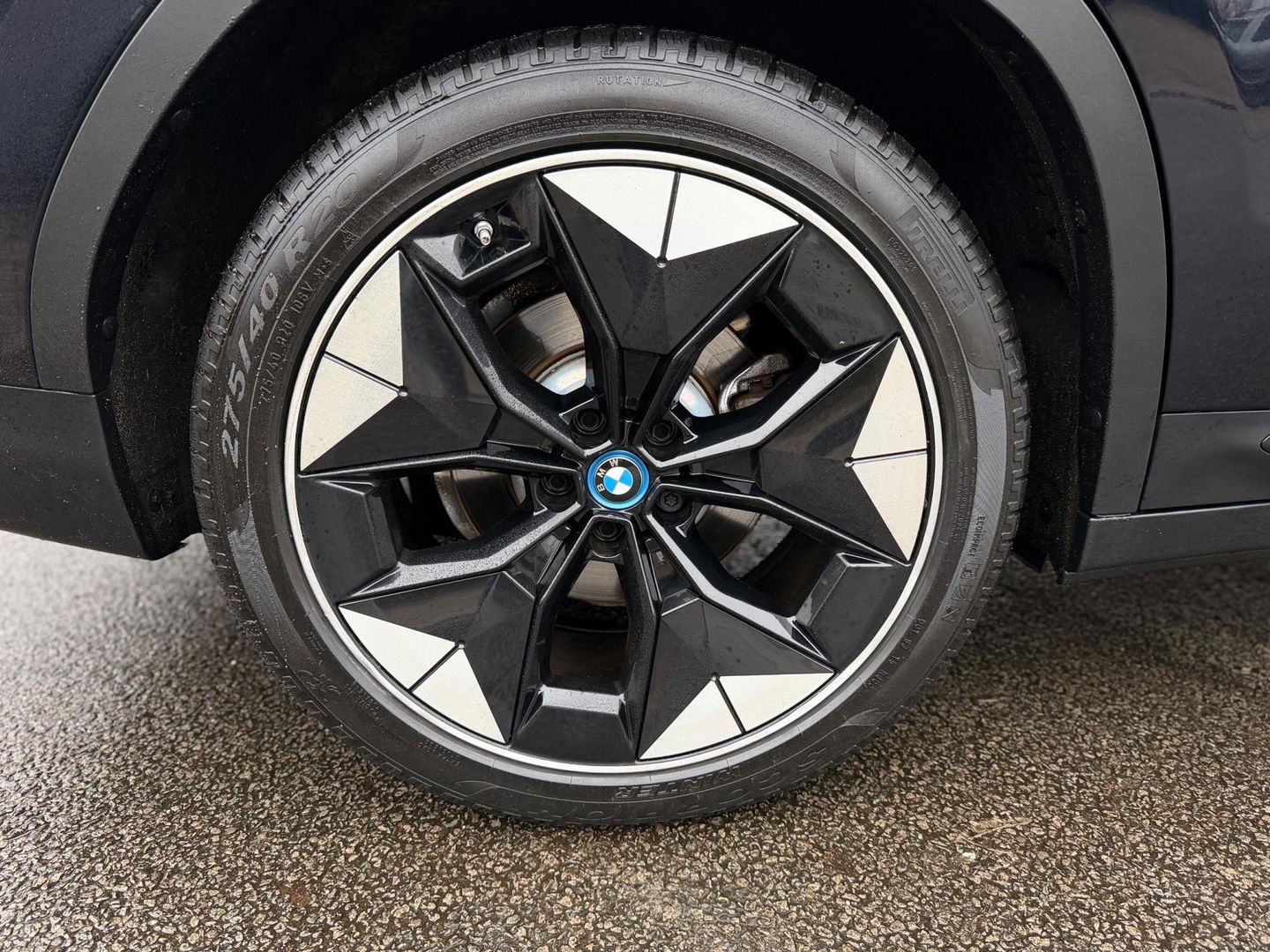 BMW iX3 High Executive 80 kWh SOH 97% PANORAMADAK/HEAD-UP/HARMANKARDON/ /TREKHAAK/LEER FULL-LED/360" CAMERA |