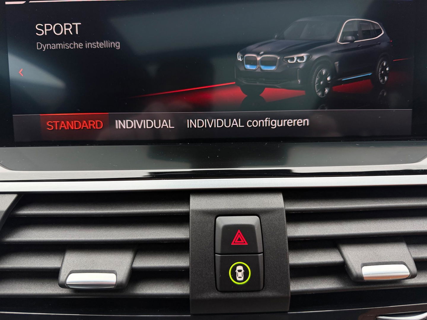 BMW iX3 High Executive 80 kWh SOH 97% PANORAMADAK/HEAD-UP/HARMANKARDON/ /TREKHAAK/LEER FULL-LED/360" CAMERA |