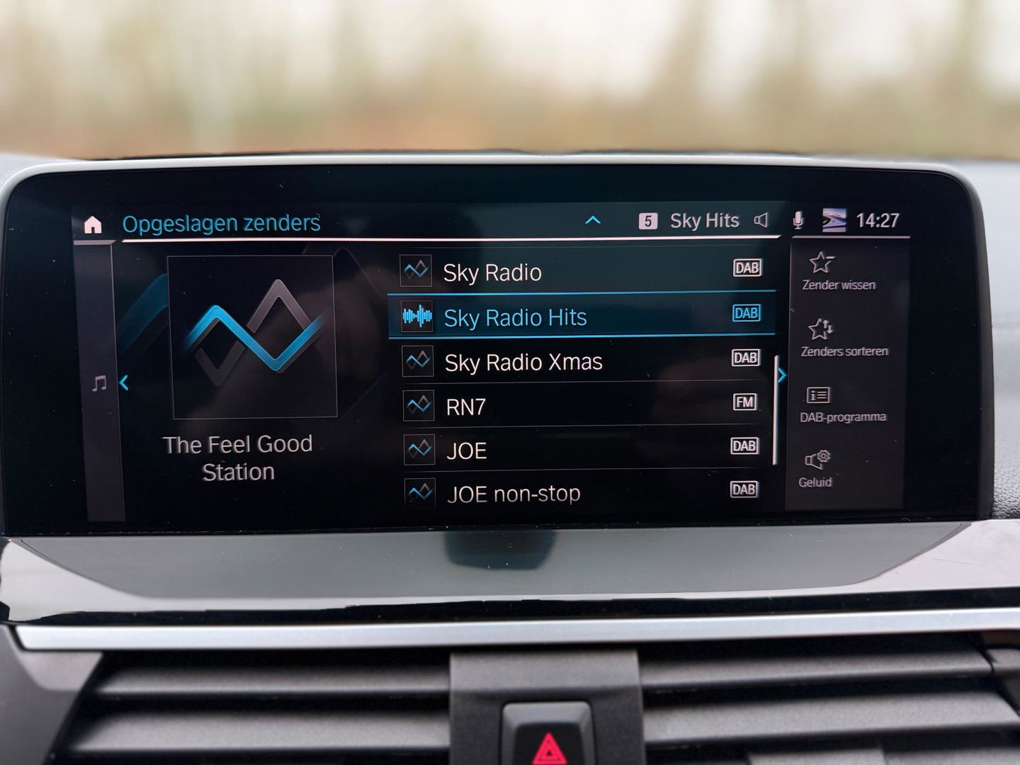 BMW iX3 High Executive 80 kWh SOH 97% PANORAMADAK/HEAD-UP/HARMANKARDON/ /TREKHAAK/LEER FULL-LED/360" CAMERA |