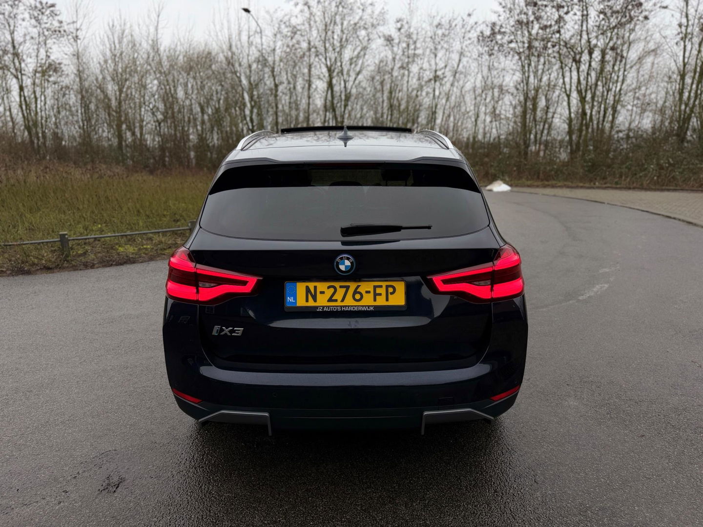 BMW iX3 High Executive 80 kWh SOH 97% PANORAMADAK/HEAD-UP/HARMANKARDON/ /TREKHAAK/LEER FULL-LED/360" CAMERA |