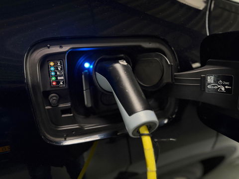 BMW iX3 High Executive 80 kWh SOH 97% PANORAMADAK/HEAD-UP/HARMANKARDON/ /TREKHAAK/LEER FULL-LED/360" CAMERA |