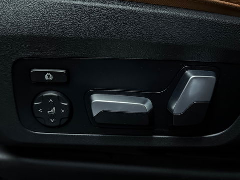 BMW iX3 High Executive 80 kWh SOH 97% PANORAMADAK/HEAD-UP/HARMANKARDON/ /TREKHAAK/LEER FULL-LED/360" CAMERA |