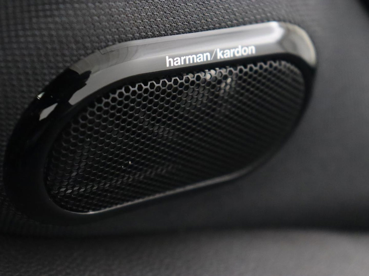 MINI Cooper S 2.0 Knightsbridge Edition | Panoramadak | Leder | Stoelverwarming | Head-Up | Carplay | Harman/Kardon | Navigatie | Climate control | Park Assist | Cruise control | Bluetooth