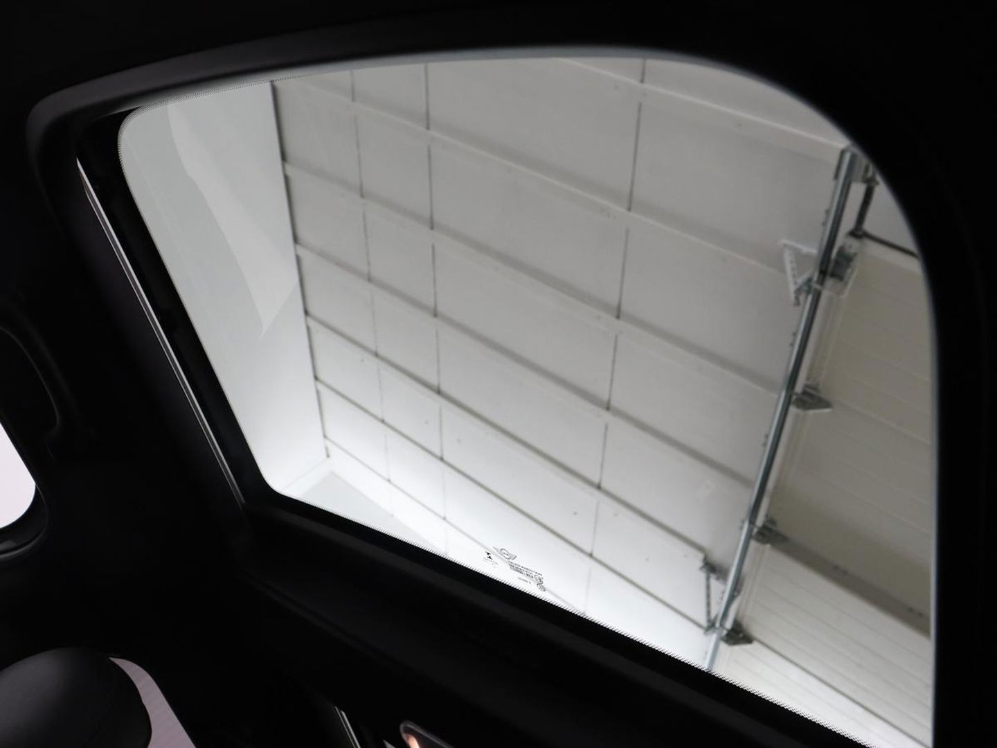 MINI Cooper S 2.0 Knightsbridge Edition | Panoramadak | Leder | Stoelverwarming | Head-Up | Carplay | Harman/Kardon | Navigatie | Climate control | Park Assist | Cruise control | Bluetooth