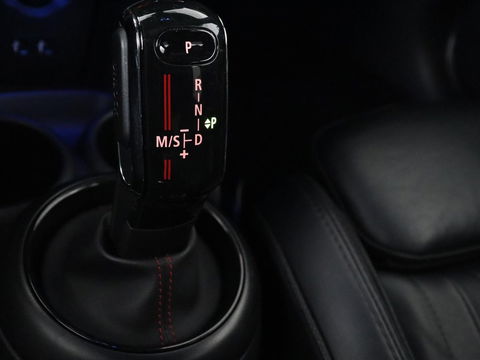 MINI Cooper S 2.0 Knightsbridge Edition | Panoramadak | Leder | Stoelverwarming | Head-Up | Carplay | Harman/Kardon | Navigatie | Climate control | Park Assist | Cruise control | Bluetooth