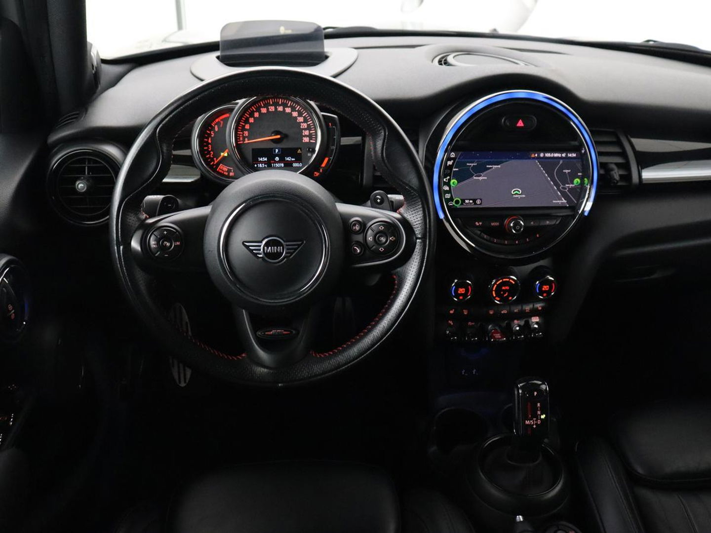 MINI Cooper S 2.0 Knightsbridge Edition | Panoramadak | Leder | Stoelverwarming | Head-Up | Carplay | Harman/Kardon | Navigatie | Climate control | Park Assist | Cruise control | Bluetooth