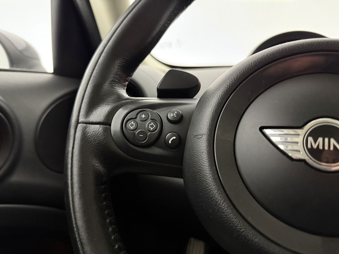 MINI Countryman 1.6 Cooper S ALL4 Chili | 191PK | LED | Cruise | Navi | Stoelverw. | Parkeersens.