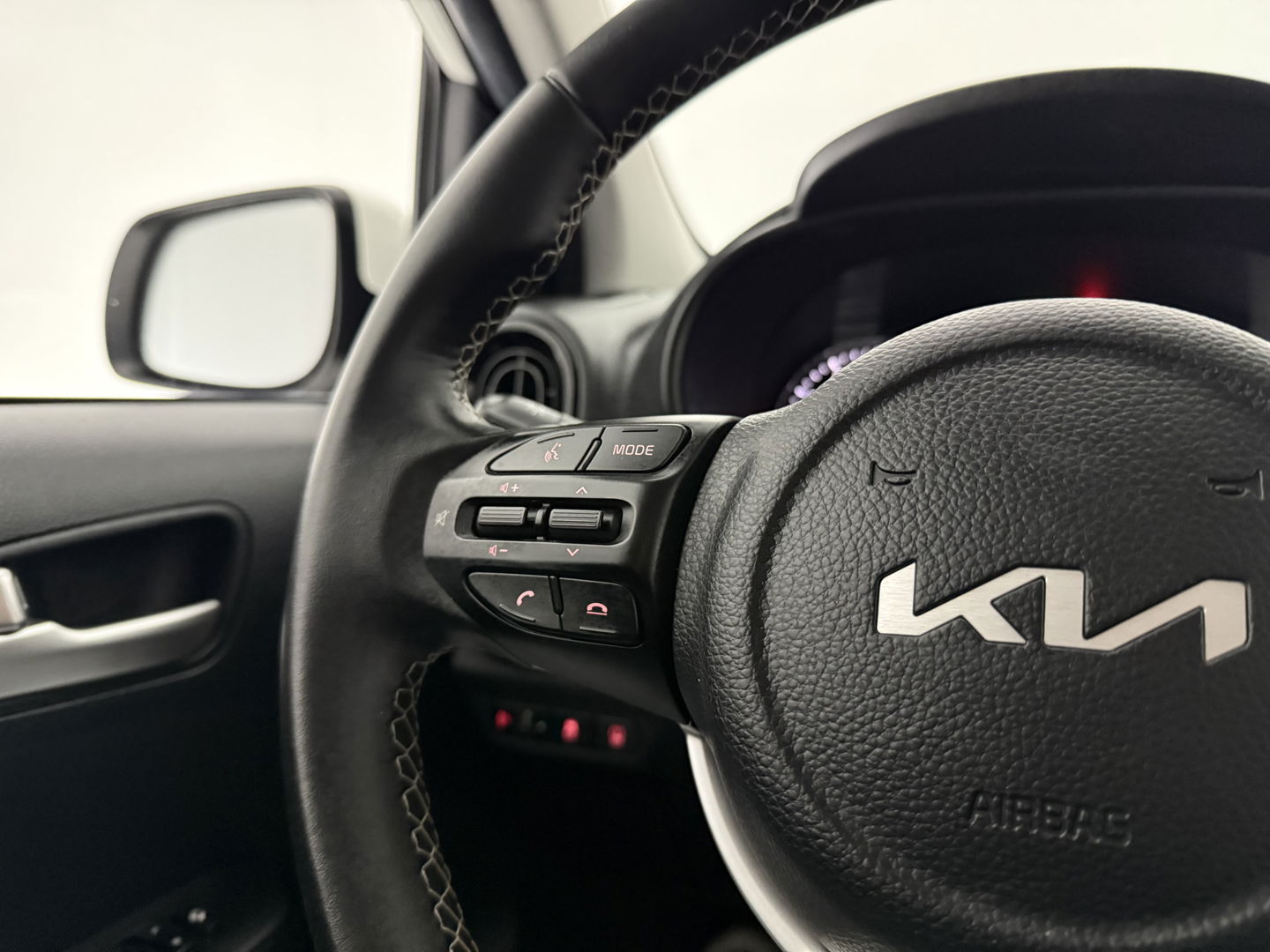 Kia Picanto 1.0 DPi DynamicPlusLine | Carplay | Camera | Clima | Cruise | Keyless | Navi | Parkeersens. | NAP