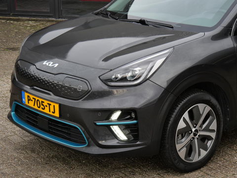 Kia e-Niro 64kWh/ 3-FASE/ SCHUIFDAK/ DYNAMICPLUSLINE/ SOH 100%