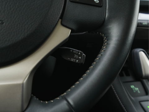 Lexus CT 200h Business Line Aut.*NAVI-FULLMAP | ALCANTARA | COMFORT-SEATS | CAMERA | ECC | CRUISE | 16''ALU*