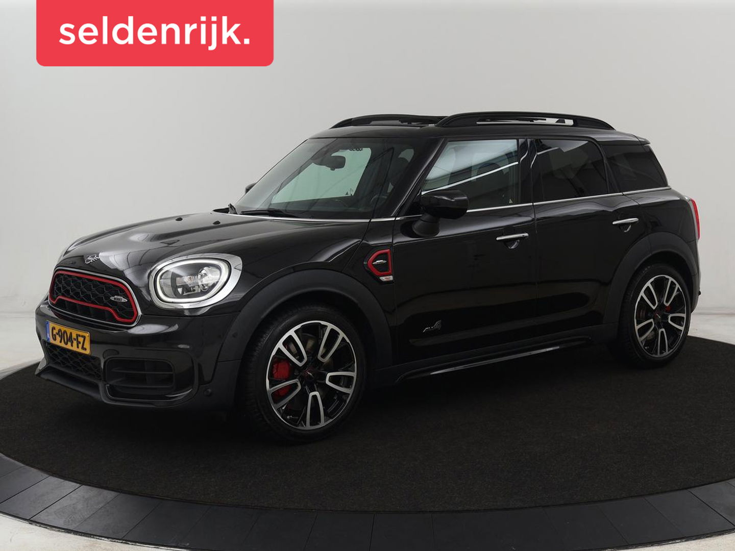 MINI Countryman 2.0 John Cooper Works ALL4 Chili | Panoramadak | Leder | Adaptive cruise | Stoelverwarming | Head-Up | Camera | Memory | Carplay | Navigatie | Full LED | Origineel NL