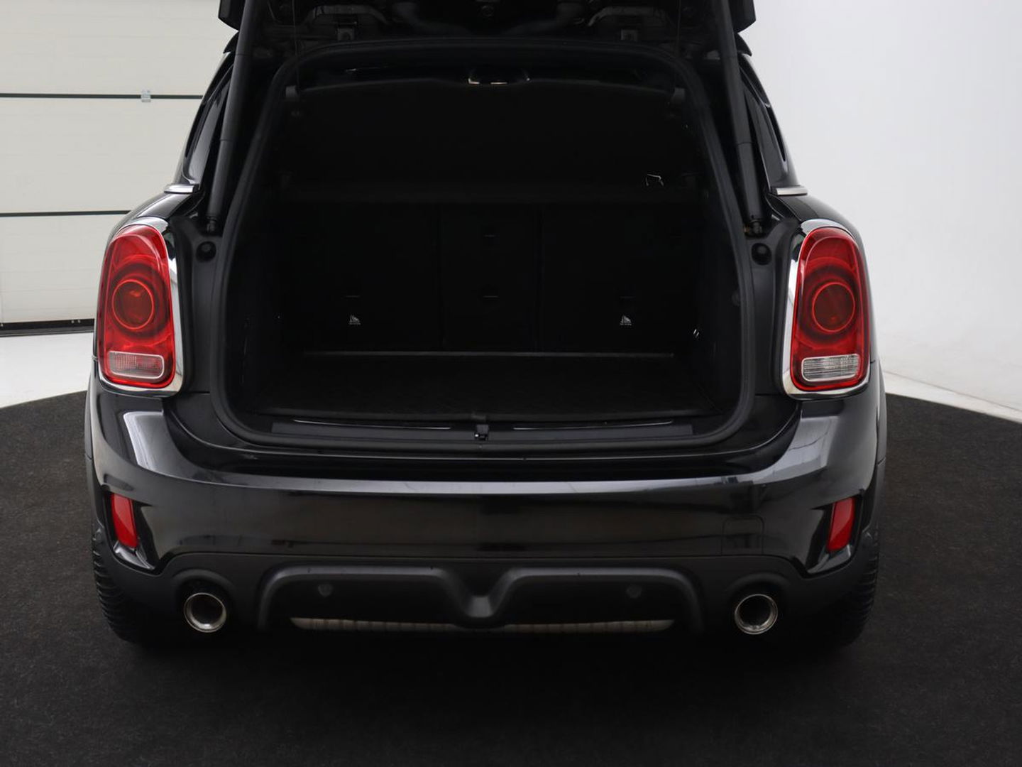 MINI Countryman 2.0 John Cooper Works ALL4 Chili | Panoramadak | Leder | Adaptive cruise | Stoelverwarming | Head-Up | Camera | Memory | Carplay | Navigatie | Full LED | Origineel NL