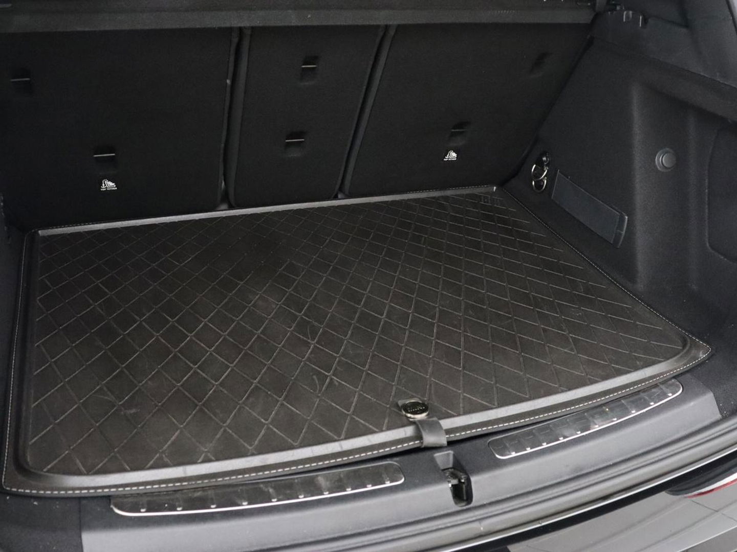 MINI Countryman 2.0 John Cooper Works ALL4 Chili | Panoramadak | Leder | Adaptive cruise | Stoelverwarming | Head-Up | Camera | Memory | Carplay | Navigatie | Full LED | Origineel NL