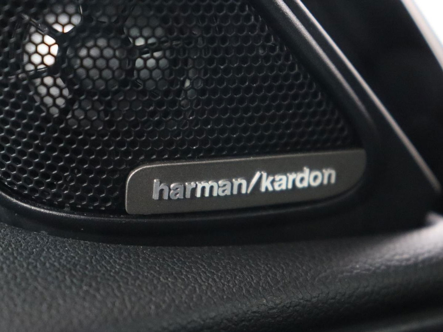 MINI Countryman 2.0 John Cooper Works ALL4 Chili | Panoramadak | Leder | Adaptive cruise | Stoelverwarming | Head-Up | Camera | Memory | Carplay | Navigatie | Full LED | Origineel NL