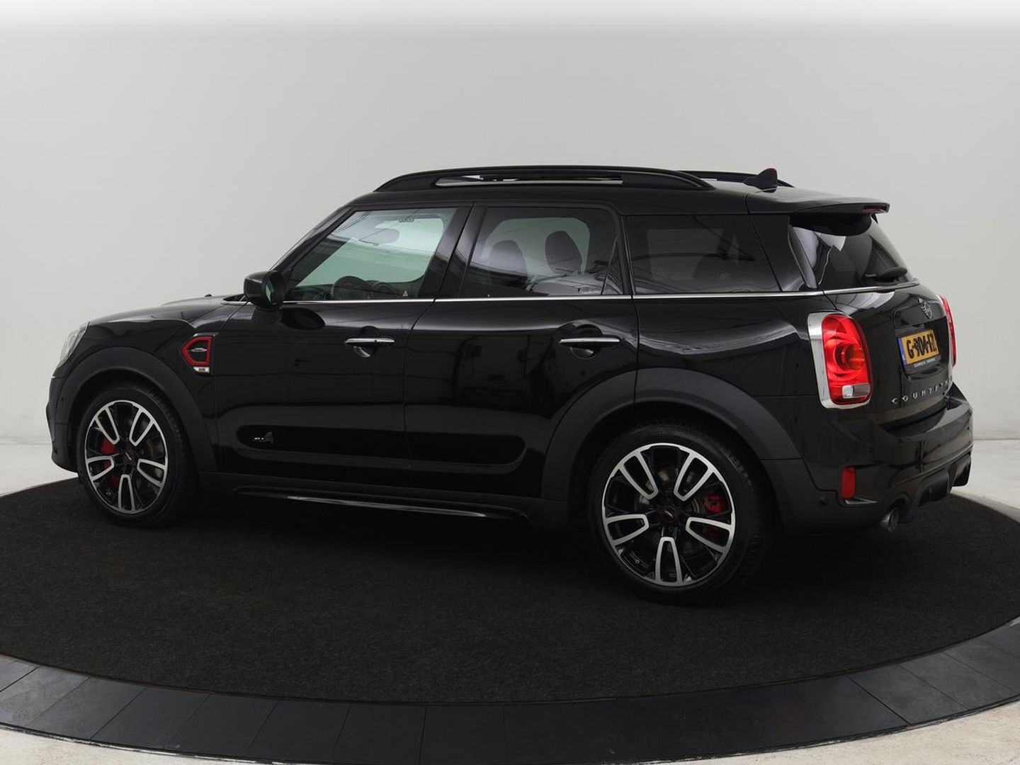 MINI Countryman 2.0 John Cooper Works ALL4 Chili | Panoramadak | Leder | Adaptive cruise | Stoelverwarming | Head-Up | Camera | Memory | Carplay | Navigatie | Full LED | Origineel NL