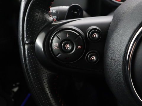 MINI Countryman 2.0 John Cooper Works ALL4 Chili | Panoramadak | Leder | Adaptive cruise | Stoelverwarming | Head-Up | Camera | Memory | Carplay | Navigatie | Full LED | Origineel NL