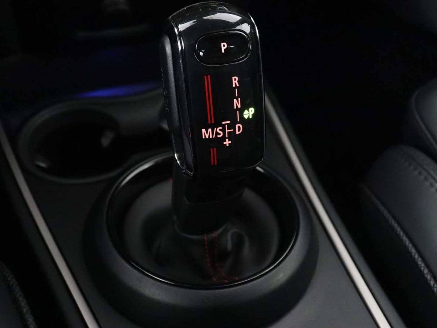 MINI Countryman 2.0 John Cooper Works ALL4 Chili | Panoramadak | Leder | Adaptive cruise | Stoelverwarming | Head-Up | Camera | Memory | Carplay | Navigatie | Full LED | Origineel NL