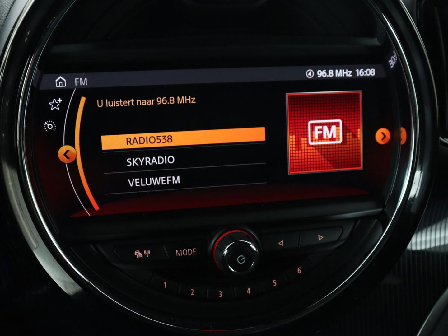 MINI Countryman 2.0 John Cooper Works ALL4 Chili | Panoramadak | Leder | Adaptive cruise | Stoelverwarming | Head-Up | Camera | Memory | Carplay | Navigatie | Full LED | Origineel NL