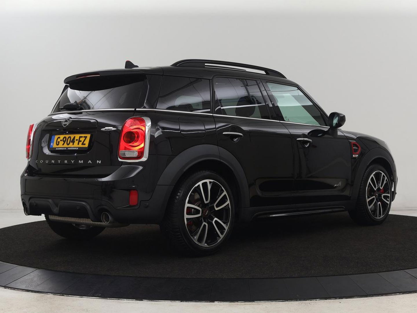 MINI Countryman 2.0 John Cooper Works ALL4 Chili | Panoramadak | Leder | Adaptive cruise | Stoelverwarming | Head-Up | Camera | Memory | Carplay | Navigatie | Full LED | Origineel NL