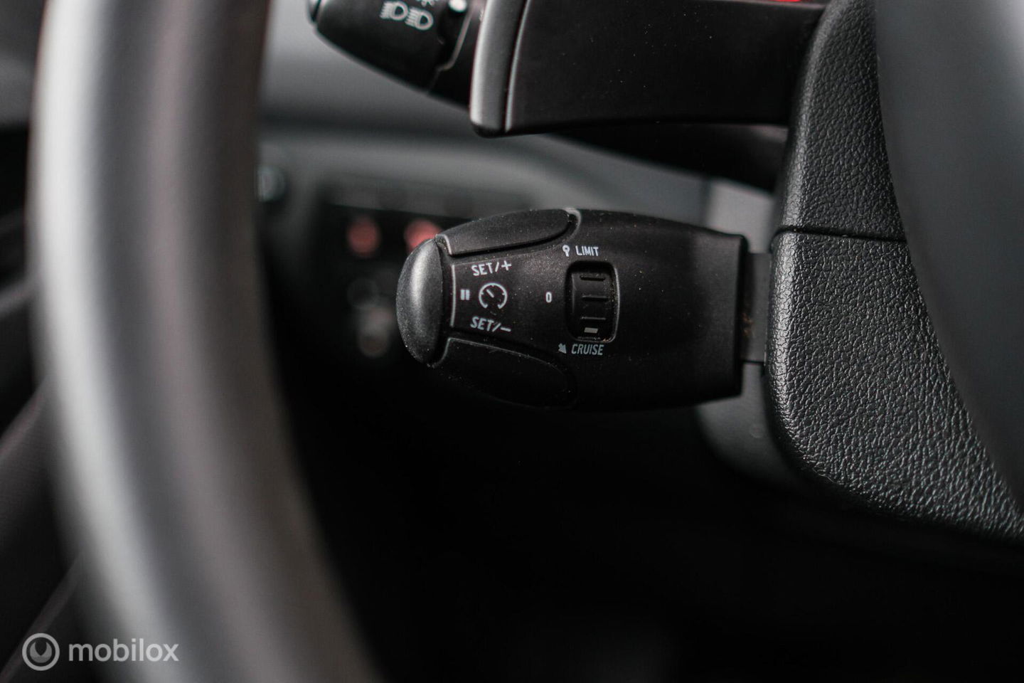 Peugeot Partner bestel 120 1.6 BlueHDi Automaat | LED | Navigatie | Airco | PDC | Marge auto |