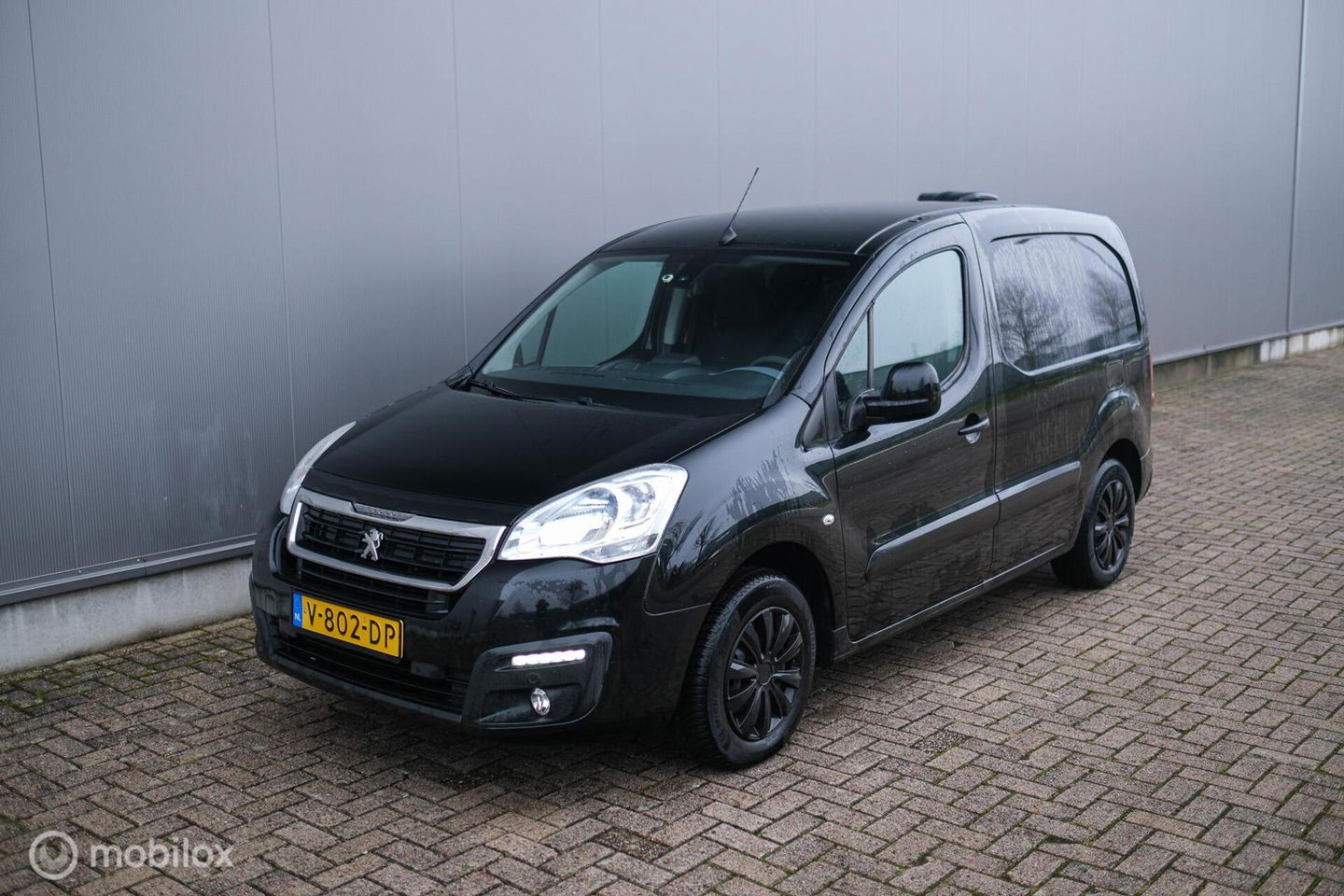 Peugeot Partner bestel 120 1.6 BlueHDi Automaat | LED | Navigatie | Airco | PDC | Marge auto |