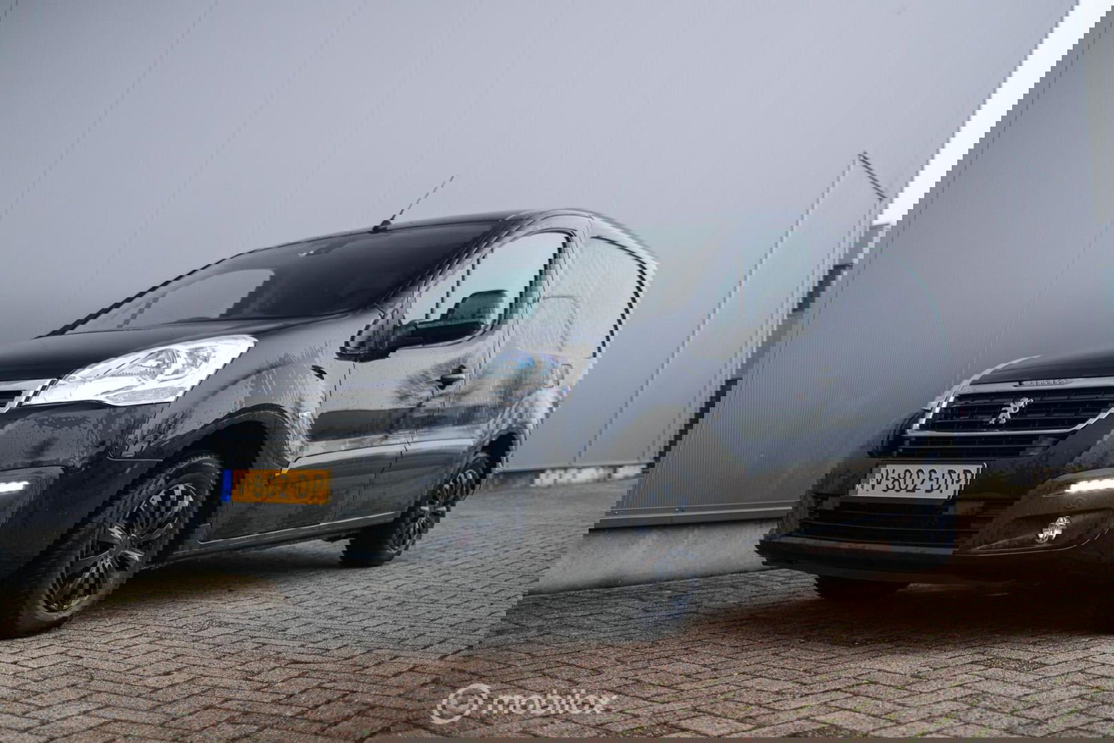 Peugeot Partner bestel 120 1.6 BlueHDi Automaat | LED | Navigatie | Airco | PDC | Marge auto |