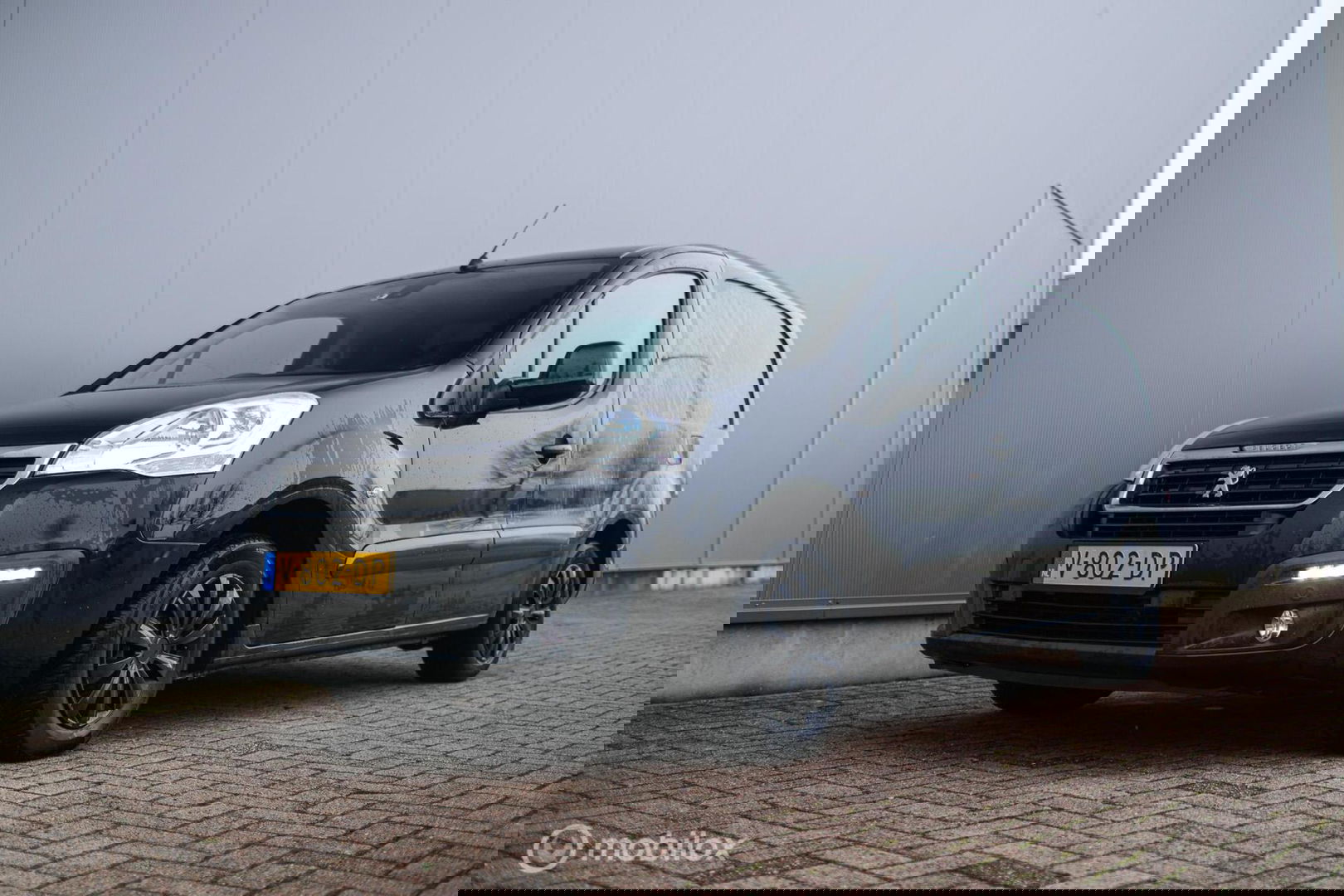 Peugeot Partner bestel 120 1.6 BlueHDi Automaat | LED | Navigatie | Airco | PDC | Marge auto |