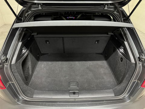 Audi A3 Sportback 35 TFSI 3x S-Line Black Edition Pano NAP