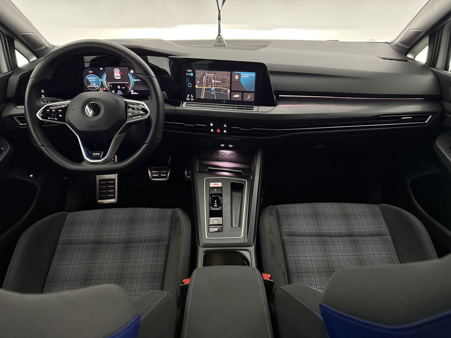 Volkswagen Golf 1.4 eHybrid GTE Black Style | SOH 89% | Sfeer | Virtual | Adap. Cruise | Stoel/stuur verw. | Camera | Carplay