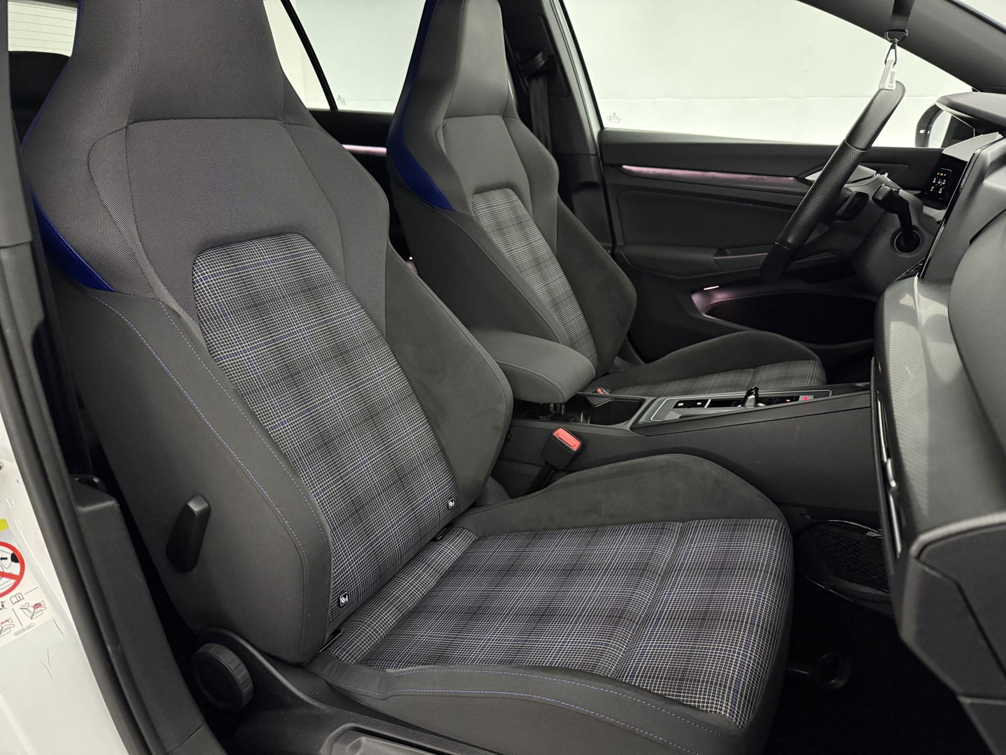 Volkswagen Golf 1.4 eHybrid GTE Black Style | SOH 89% | Sfeer | Virtual | Adap. Cruise | Stoel/stuur verw. | Camera | Carplay