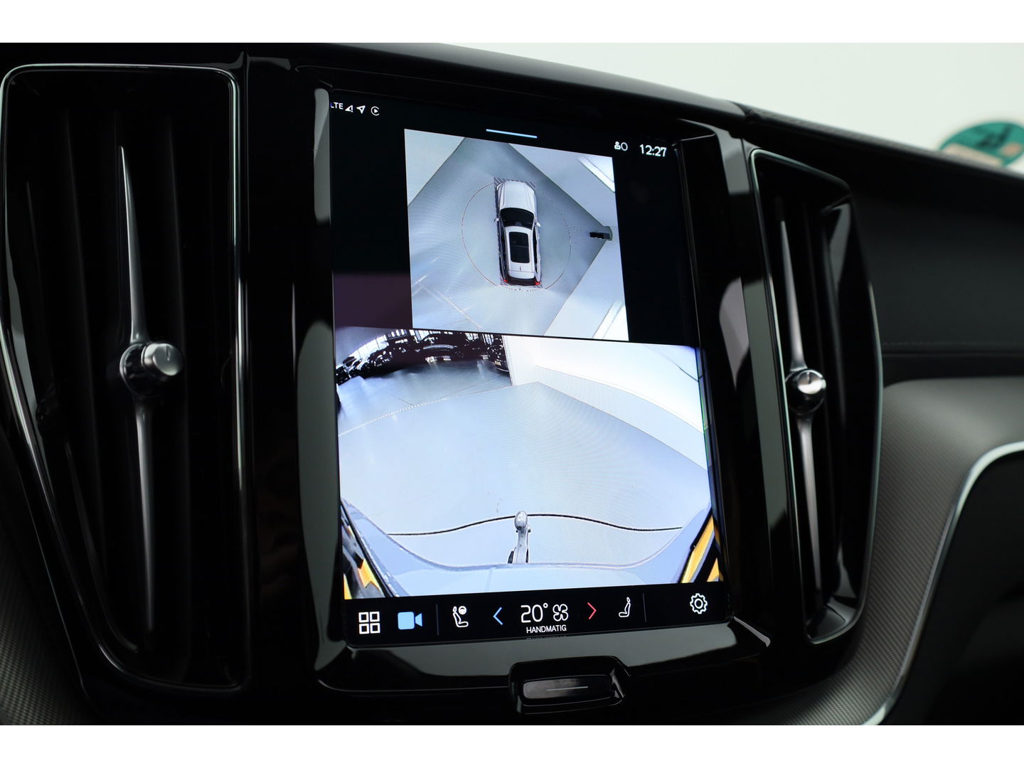 Volvo XC60 2.0 T8 Plug-in-hybrid AWD Polestar Engineered | Pano | Öhlins | Bowers & Wilkins | HUD | Elek. Trekhaak | 360cam | 22''