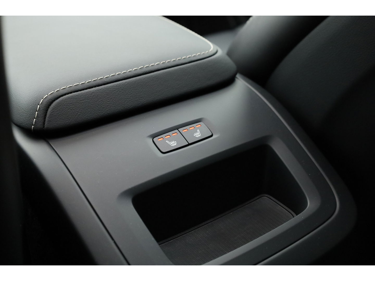 Volvo XC60 2.0 T8 Plug-in-hybrid AWD Polestar Engineered | Pano | Öhlins | Bowers & Wilkins | HUD | Elek. Trekhaak | 360cam | 22''