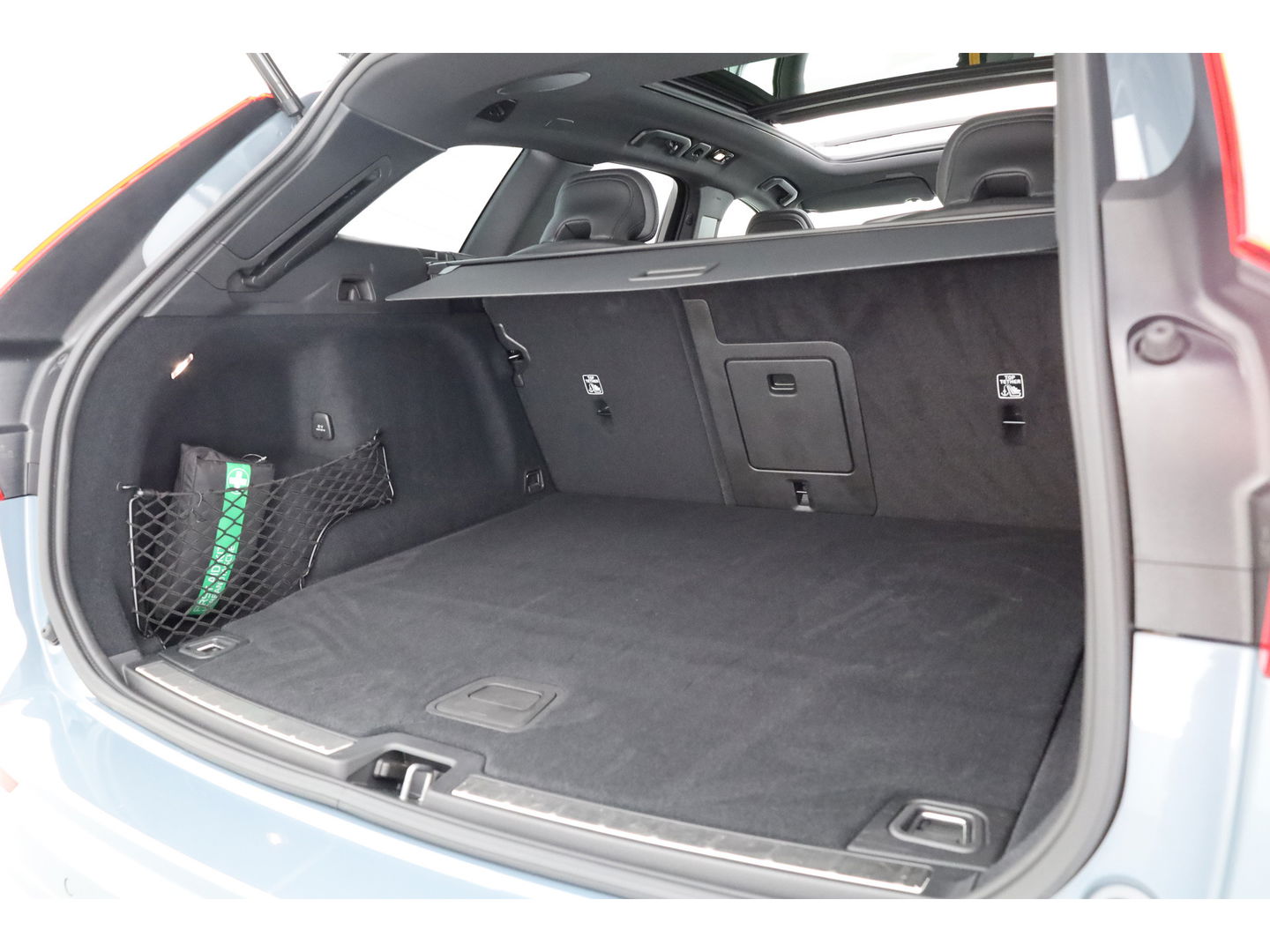 Volvo XC60 2.0 T8 Plug-in-hybrid AWD Polestar Engineered | Pano | Öhlins | Bowers & Wilkins | HUD | Elek. Trekhaak | 360cam | 22''