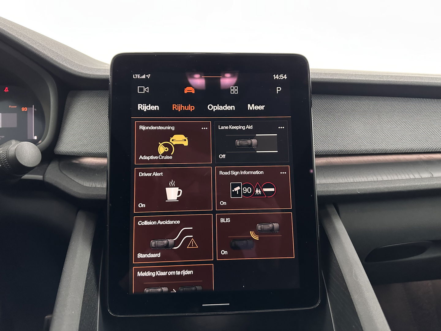 Polestar 2 Long Range Dual Motor Launch Edition 78kWh [ 3-Fase ] (INCL.BTW) *PANO | NAVI-FULLMAP | FULL-LED | ADAPTIVE-CRUISE | BLIND-SPOT | TOP-VIEW | KEYLESS | LANE-ASSIST | DIGI-COCKPIT | CARPLAY | DAB+ | HEATED-COMFORTSEATS | ECC | MEMORY-PACK | PDC |