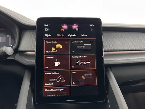 Polestar 2 Long Range Dual Motor Launch Edition 78kWh [ 3-Fase ] (INCL.BTW) *PANO | NAVI-FULLMAP | FULL-LED | ADAPTIVE-CRUISE | BLIND-SPOT | TOP-VIEW | KEYLESS | LANE-ASSIST | DIGI-COCKPIT | CARPLAY | DAB+ | HEATED-COMFORTSEATS | ECC | MEMORY-PACK | PDC |