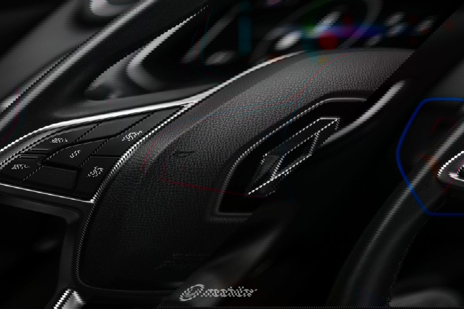 Renault ZOE R110 Life 52 kWh (ex Accu) | Halfleder | Lmv | PDC | Airco | Rijklaarprijs |