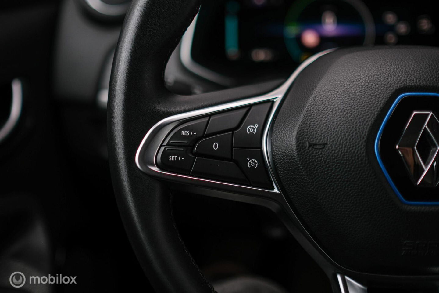 Renault ZOE R110 Life 52 kWh (ex Accu) | Halfleder | Lmv | PDC | Airco | Rijklaarprijs |