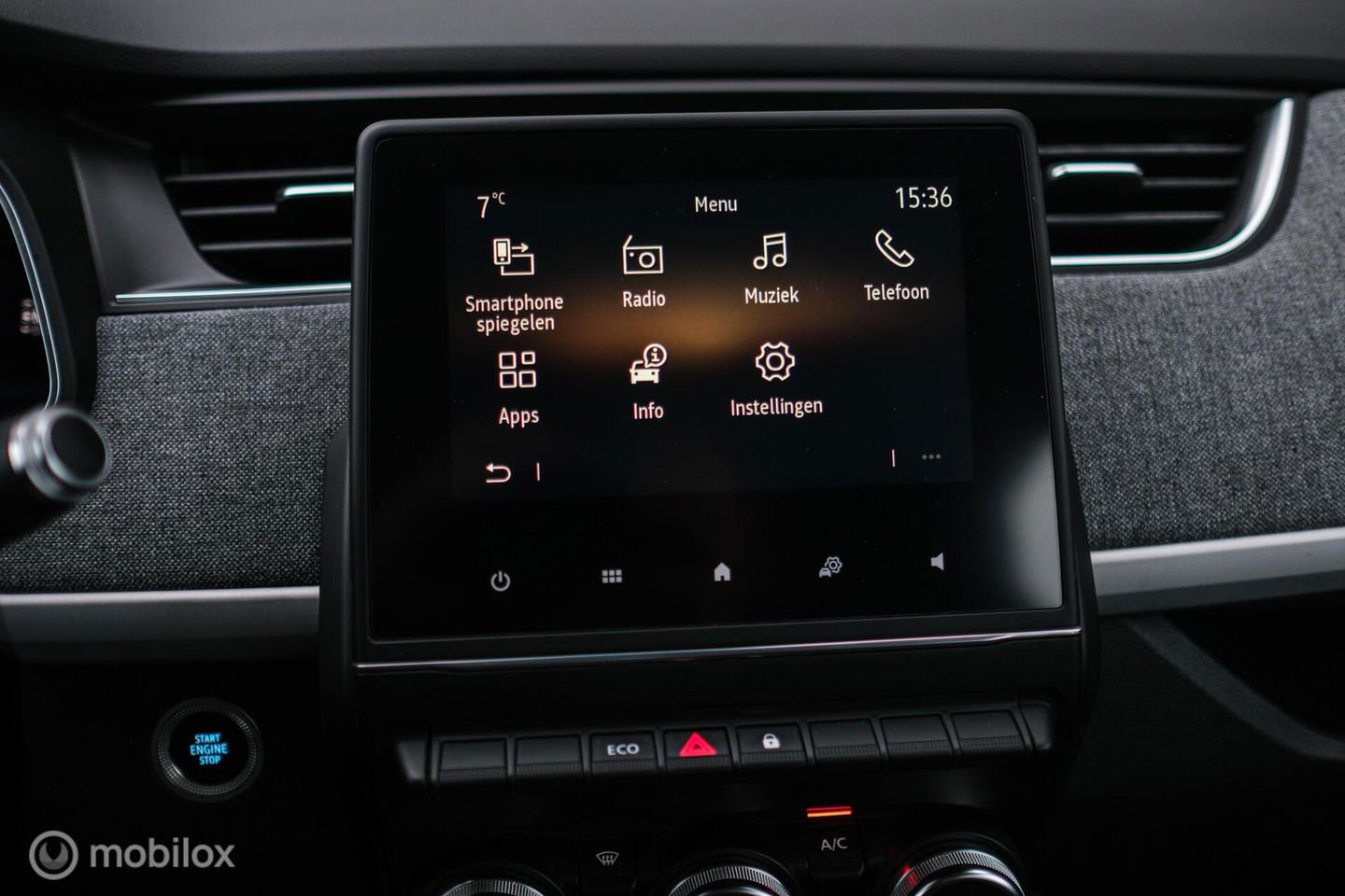 Renault ZOE R110 Life 52 kWh (ex Accu) | Halfleder | Lmv | PDC | Airco | Rijklaarprijs |