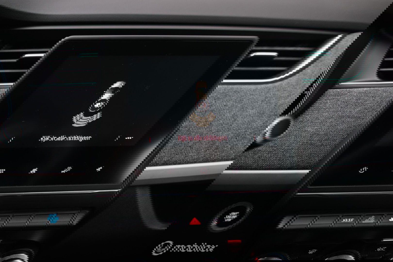 Renault ZOE R110 Life 52 kWh (ex Accu) | Halfleder | Lmv | PDC | Airco | Rijklaarprijs |