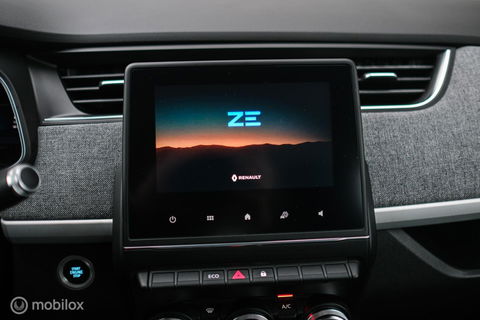 Renault ZOE R110 Life 52 kWh (ex Accu) | Halfleder | Lmv | PDC | Airco | Rijklaarprijs |